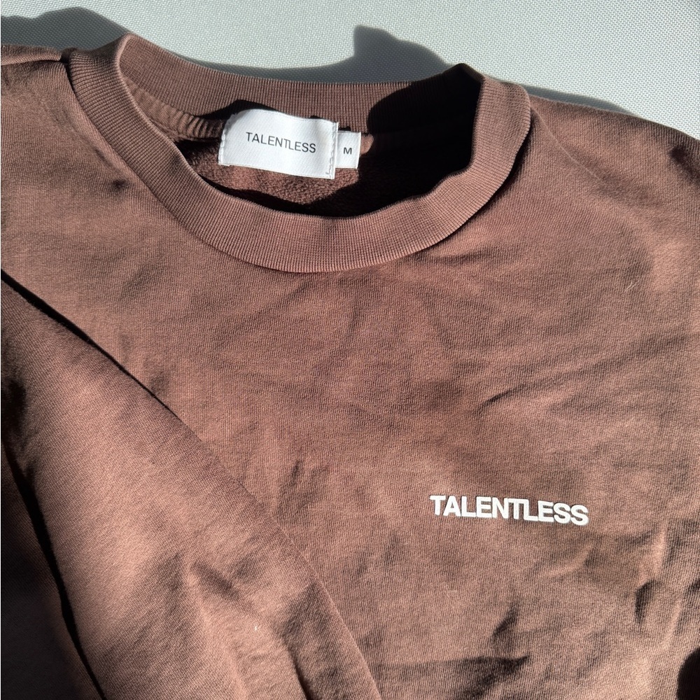 Talentless Lightweight Crewneck - Picture 4 of 4